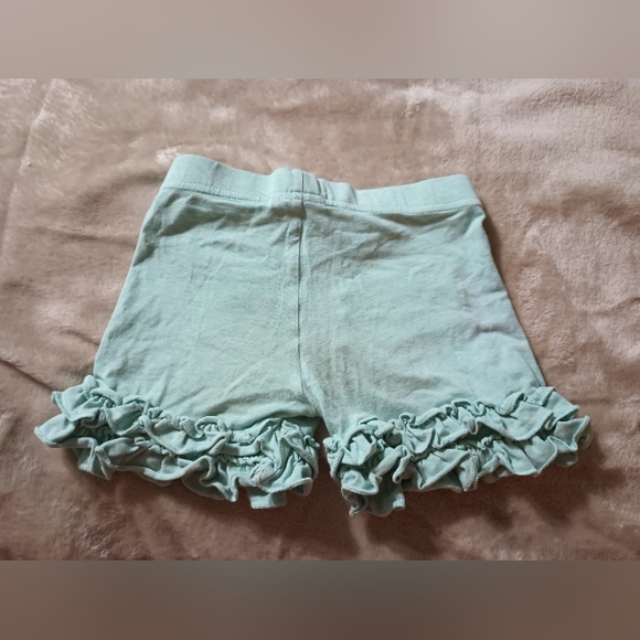 Matilda Jane Shorties Light Green Size 2 - Picture 4 of 4